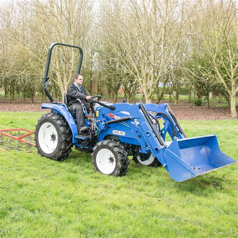 Iseki TLE3400 Tractor | Nigel Rafferty Groundcare Redruth, Cornwall