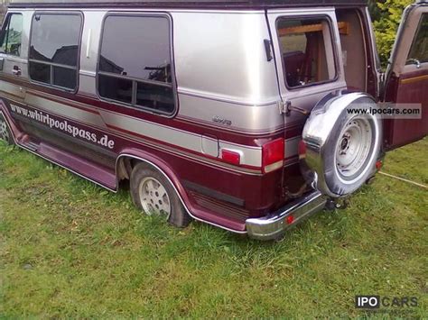 1995 GMC Chevy G20 VAN - Car Photo and Specs