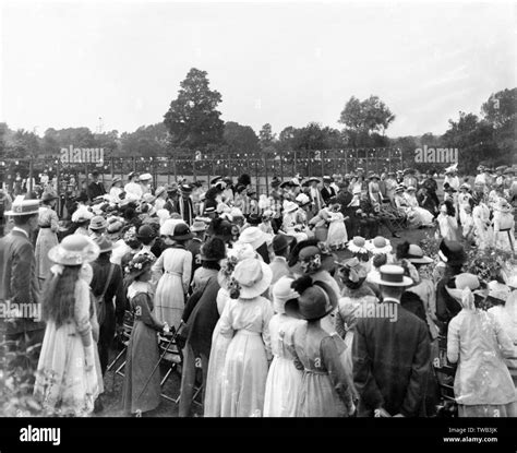 Fair or fete on Cheam Common, Cheam, Surrey Stock Photo - Alamy