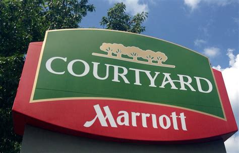 Marriott | Courtyard Marriott, Cromwell, CT 8/2014 by Mike M… | Flickr