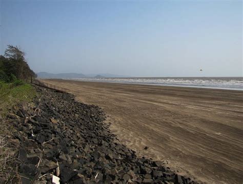 Nagaon Beach Alibaug, Tourist Attractions & Images