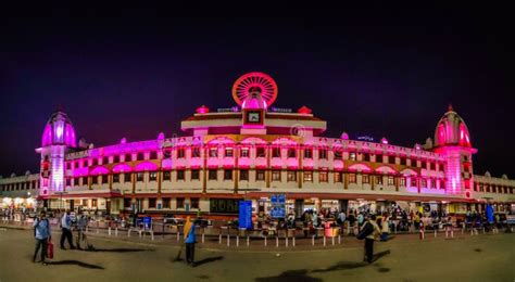 Varanasi railway station editorial photo. Image of power - 171641471