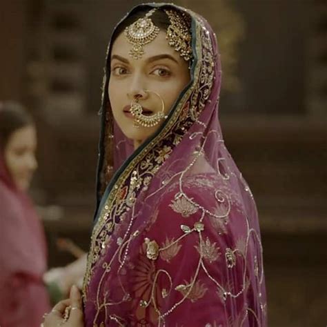 Deepika Padukone’s different looks as ‘Mastani’ in ‘Bajirao Mastani ...