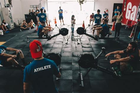 CrossFit Garage Gym: 13 Equipment Essentials for Home Gym