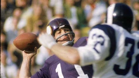 Joe Kapp, Quarterback Who Led Vikings to Super Bowl IV, Dies at 85 ...