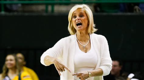 Baylor's Kim Mulkey tests positive for COVID-19; UConn game canceled