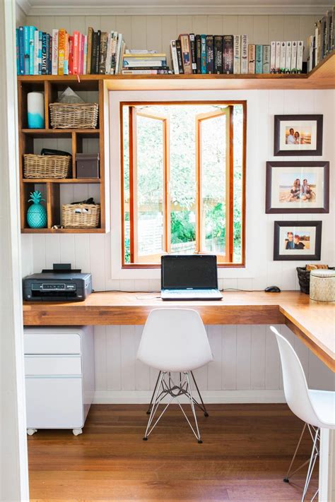 desk in front of corner window - Google Search in 2020 | Home office design, Home office layouts ...