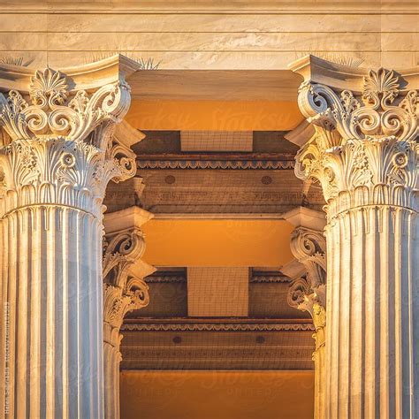 Classical Corinthian Portal - HooDoo Wallpaper