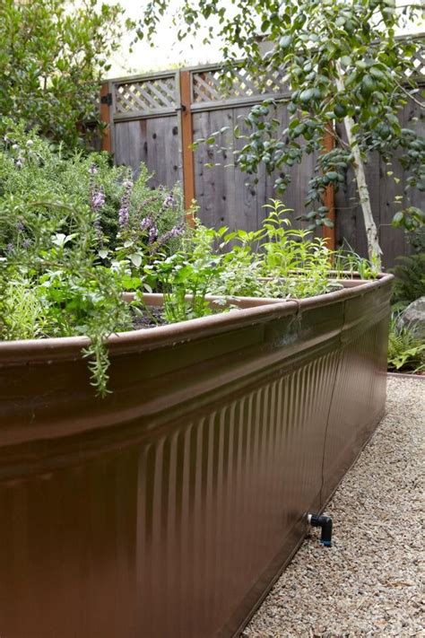 Steal This Look: Water Troughs as Raised Garden Beds - Remodelista ...