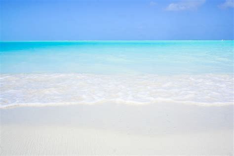 Top 11 Best Beaches in The Bahamas | Out Island Life