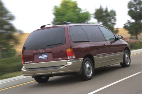 2000 Ford Windstar - Information and photos - MOMENTcar