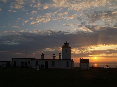 Lighthouse rental Scotland (11) - Book unique places to stay