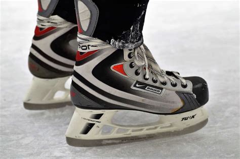 Bauer Vapor Vs Supreme: Which Is Better? - Stick & Bat