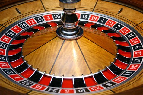 Casino roulette wheel – casinospieleking