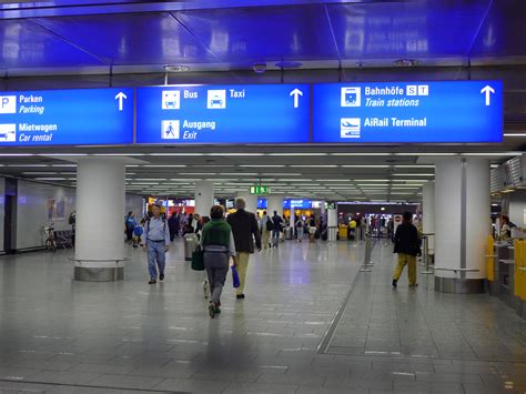 Frankfurt Airport Terminal 1 level 2 Lufthansa check-in area | Flickr - Photo Sharing!