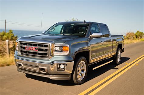 2014 GMC Sierra 1500 SLT Crew Cab 4WD First Drive - Motor Trend