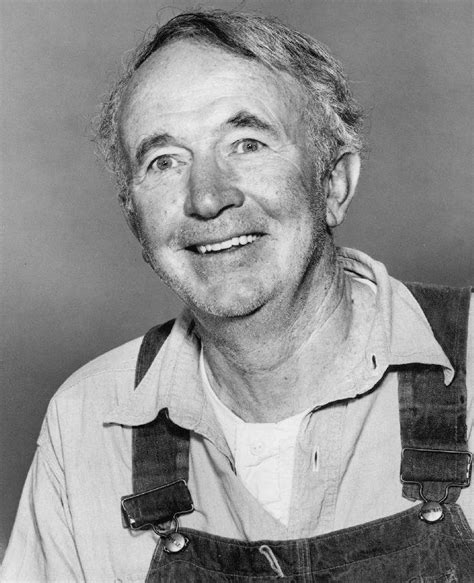 Walter Brennan - Biography, Height & Life Story | Super Stars Bio