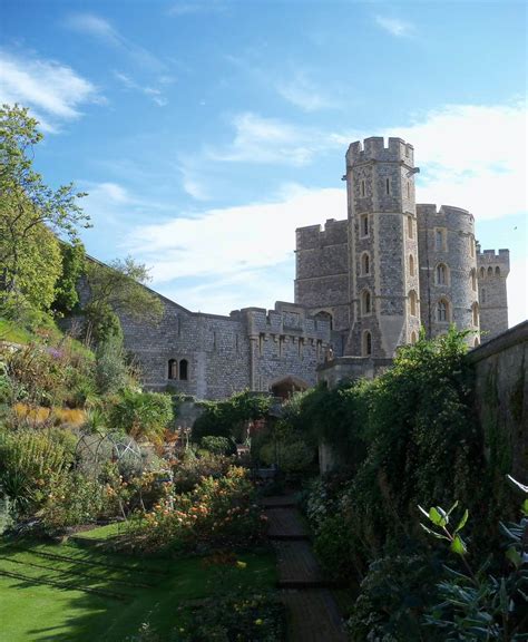 Stonehenge & Windsor Castle Tour 2024 • Best Day trip