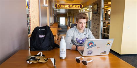 Dining on Campus, Food Options & Meal Plans | Loras College