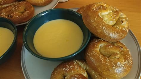 Made soft pretzels with a cheese dipping sauce, delicious! : r ...