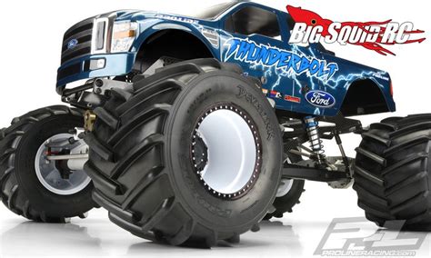 Monster Truck Madness – Why are Clod-sized tires “the standard”? « Big Squid RC – RC Car and ...