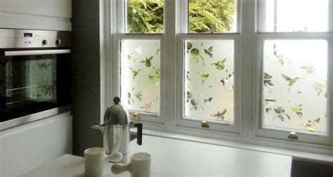 Best Privacy Window Films UK: Adhesive & Non-adhesive - The Glazing People