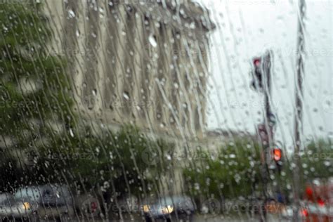 rain on car glass window in washington dc 17429216 Stock Photo at Vecteezy