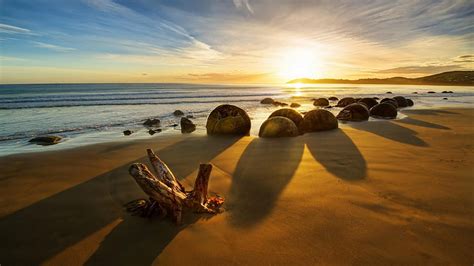 HD wallpaper: sunrise, koekohe beach, moeraki boulders, new zealand ...