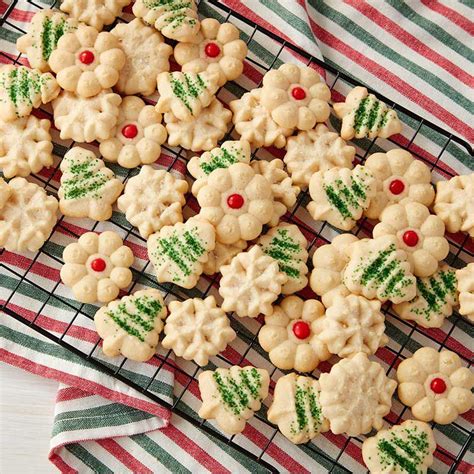 Classic Buttery Spritz Cookies | Recipe | Spritz cookies, Spritz cookie recipe, Buttery spritz ...