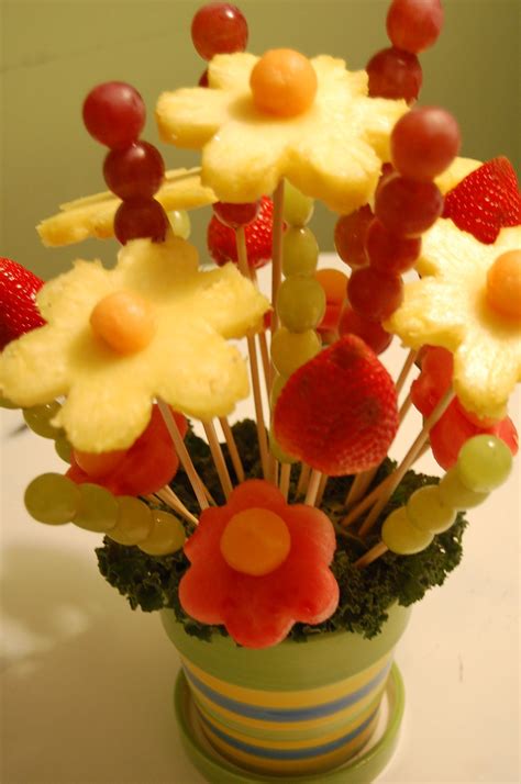 Edible Fruit Arrangement | Recipe | Edible fruit arrangements, Fruit ...