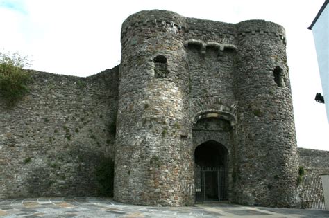 CARMARTHEN CASTLE