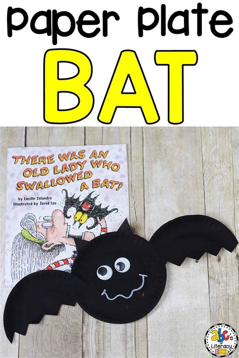 Paper Plate Bat Craft: Book-Inpsired Craft for KIds