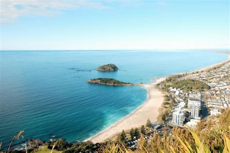 Hiking Mount Maunganui in Tauranga, New Zealand | Jana Meerman