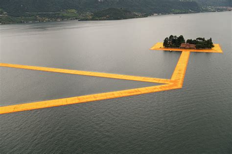 Gallery of The Floating Piers Opens on Lake Iseo Allowing Visitors to "Walk on Water" - 1