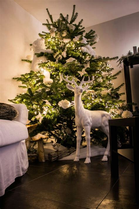 Xmas tree decorations. Enchanted forest. Design by Véronique Jandrin