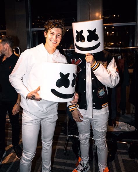 shawn with marshmello | Shawn mendes, Shawn, Shawn mendes wallpaper