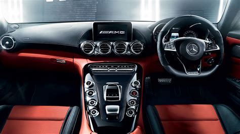 2017 mercedes-amg gt roadster interior dashboard | AUTOBICS