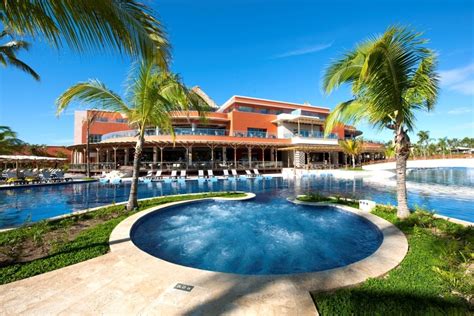 Barcelo Bavaro Palace Deluxe, Punta Cana | Dream vacations, Resort, Punta cana hotels