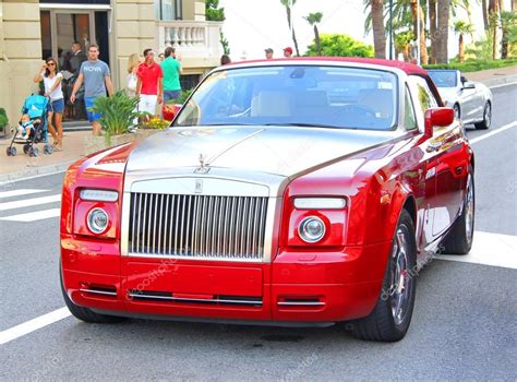 Rolls-Royce Phantom Drophead Coupe – Stock Editorial Photo © Artzzz #72626577