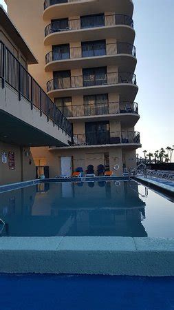 OCEAN TOWERS BEACH CLUB - Updated 2018 Prices & Condominium Reviews ...