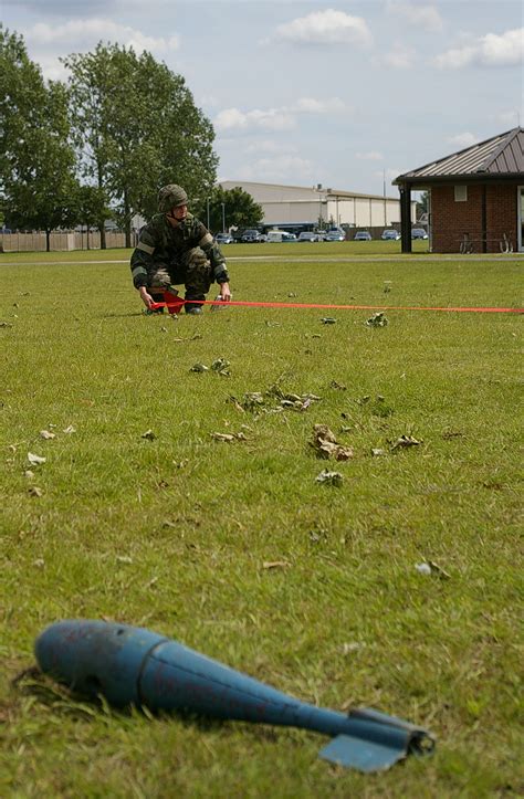 Exercise prepares Mildenhall Airmen for wartime situations, scenarios > Royal Air Force ...