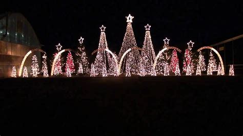 Amazing Grace Techno - Synchronized Christmas Light Show to Music ...