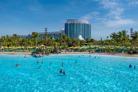 Ultimate Guide to 2022 Volcano Bay Cabana Rentals - Volcano Bay Cabana Prices