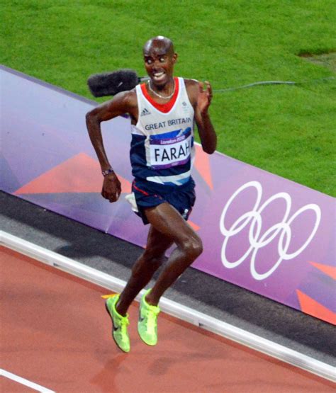 Great Britain runner Mo Farah wins 10,000 meter gold - Gold Medal Impressions