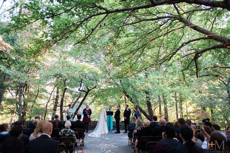 Chimneys at Big Canoe Wedding Photos | LeahAndMark & Co.