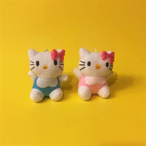 Hello Kitty & Mimi Plush Keychain – Milx Designs