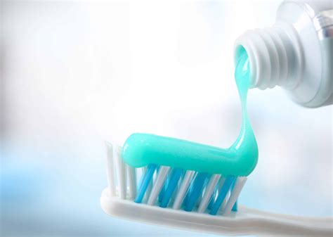 Benefits Of Fluoride Toothpaste- Do They Protect Your Teeth?