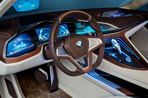 Bmw X8 (G09) 2019 — какая она будет