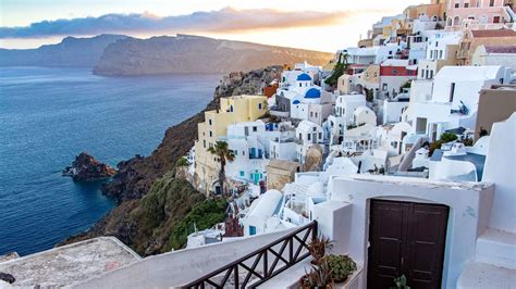 The classic Mediterranean vacation spot that sits over a live volcano | CNN