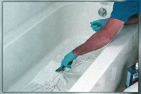 How to Fix a Crack in a Plastic Bathtub in 10 Steps - Worst Room